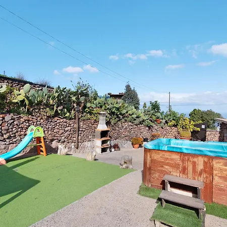 Hogar Vacacional Maya Santa Maria de Guia de Gran Canaria