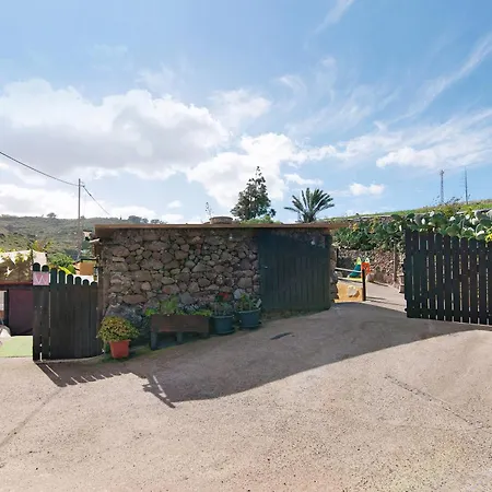 Hogar Vacacional Maya * Santa Maria de Guia de Gran Canaria
